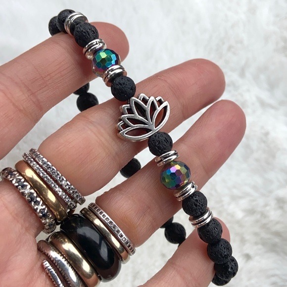 🔴 black lava & rainbow crystal + lotus flower - Picture 5 of 10